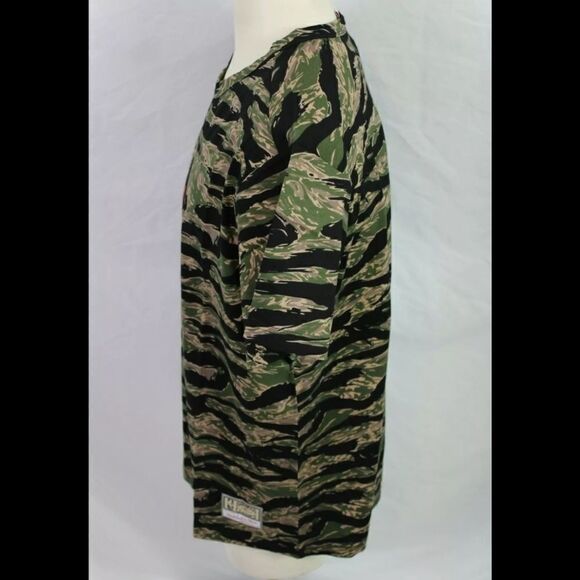 Mitchell & Ness NBA Houston Rockets Tiger Camo Ove - Picture 4 of 12